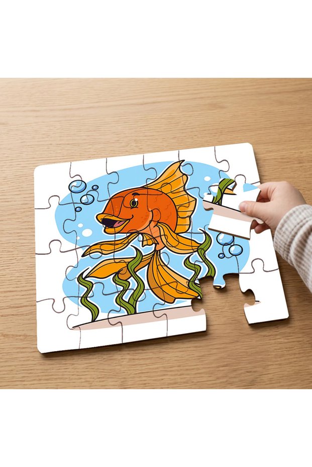 24 Piece Wooden Children's Puzzle with Orange Beautiful Fish Design Mpk0650