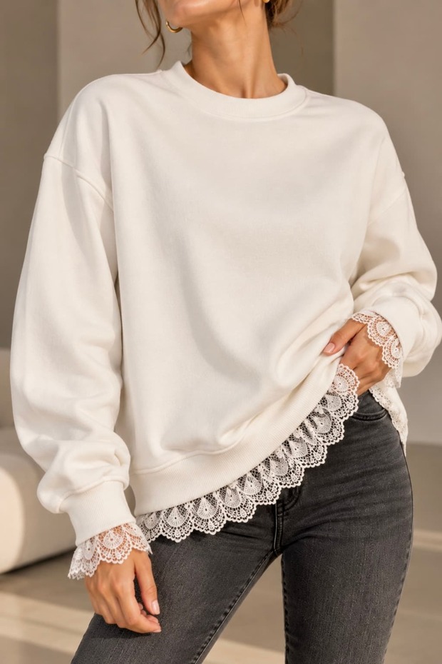 Lace Detailed 3 Thread Embroidered Women's Sweatshirt My3535