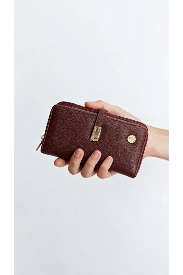 Women's Magnetic Closure Wallet with Phone Compartment