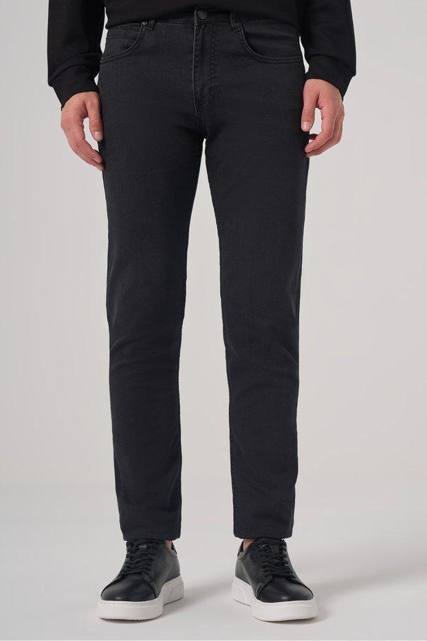 Men's Black Denim 5 Pocket Slim Fit Jean Jeans