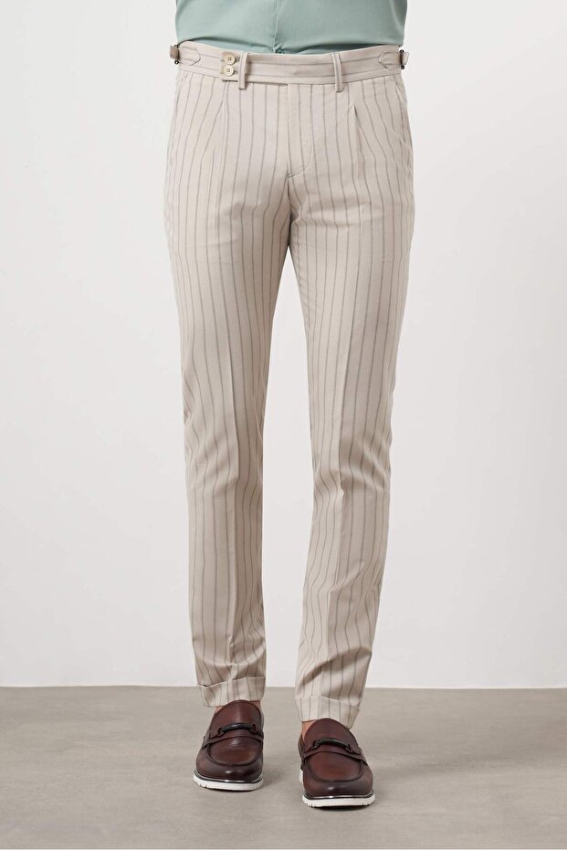 Men's Beige Polyviscon Trend Pleated Slim Fit Sports Trousers
