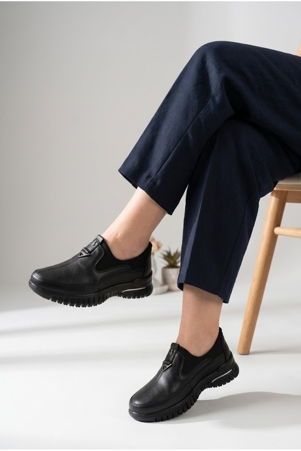 Women's Genuine Leather Flexible Side Strap Metal Detailed Thick Sole Orthopedic Casual Shoes Slip-On Product Description: