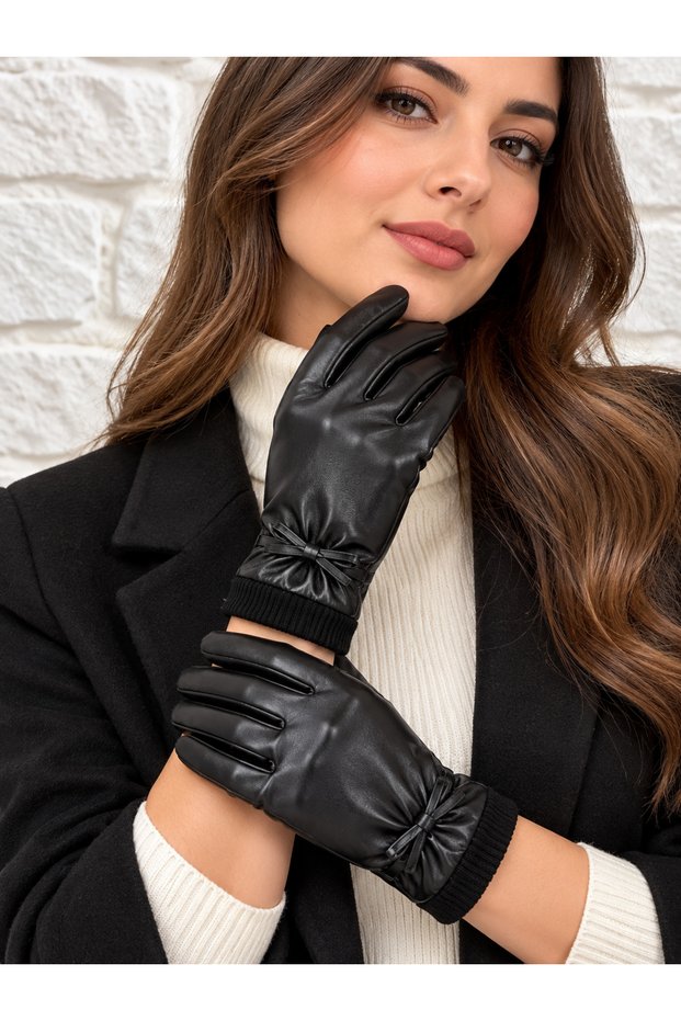 Women's Leather Gloves Stylish Design Flexible Elegant Design
