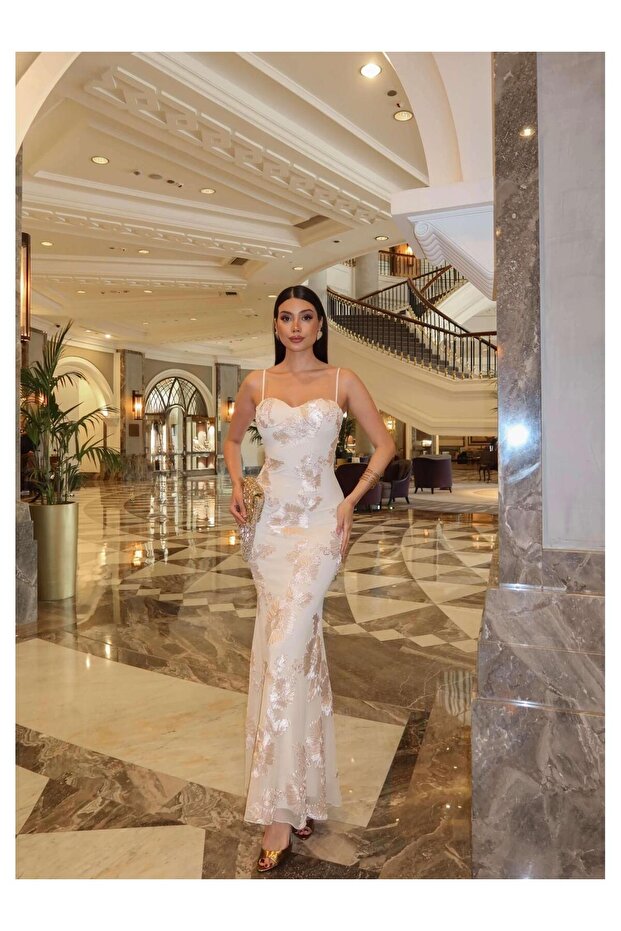 Eh Collection Floral Embroidered Tulle Event Dress