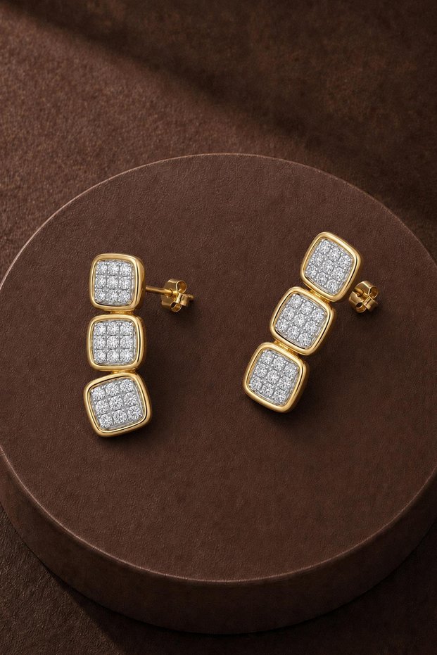 Üçtaş Vip Nail Earrings