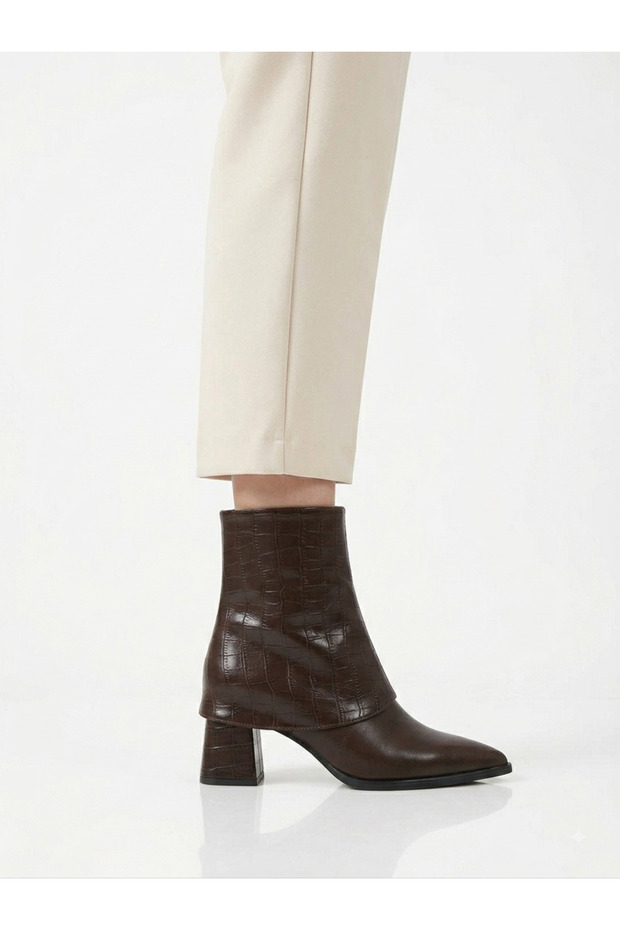 Women's Brown Crocodile/Crocodile Patterned Fold Detailed Thick Heeled Boots
