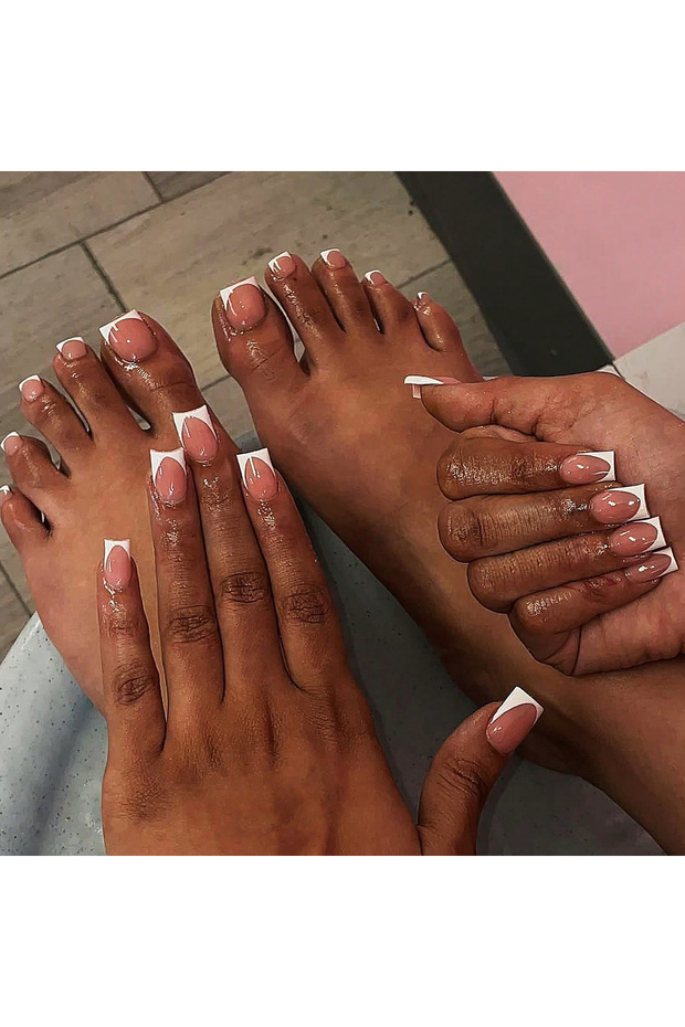 WHITE 48pcs French Black Border Hand and Foot Armour Glossy Fake Toenails Fully Covered with Nude Sp