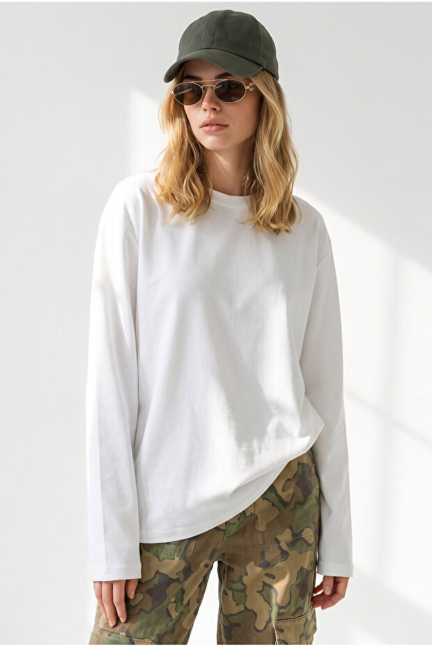 Women's White Crew Neck Modal Buttoned Draped Basic Sweatshirt Swt-19000803