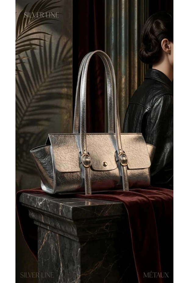 Shiny Silver Mini Shoulder Bag Soft Leather Look Zippered Women's Hand and Shoulder Bag
