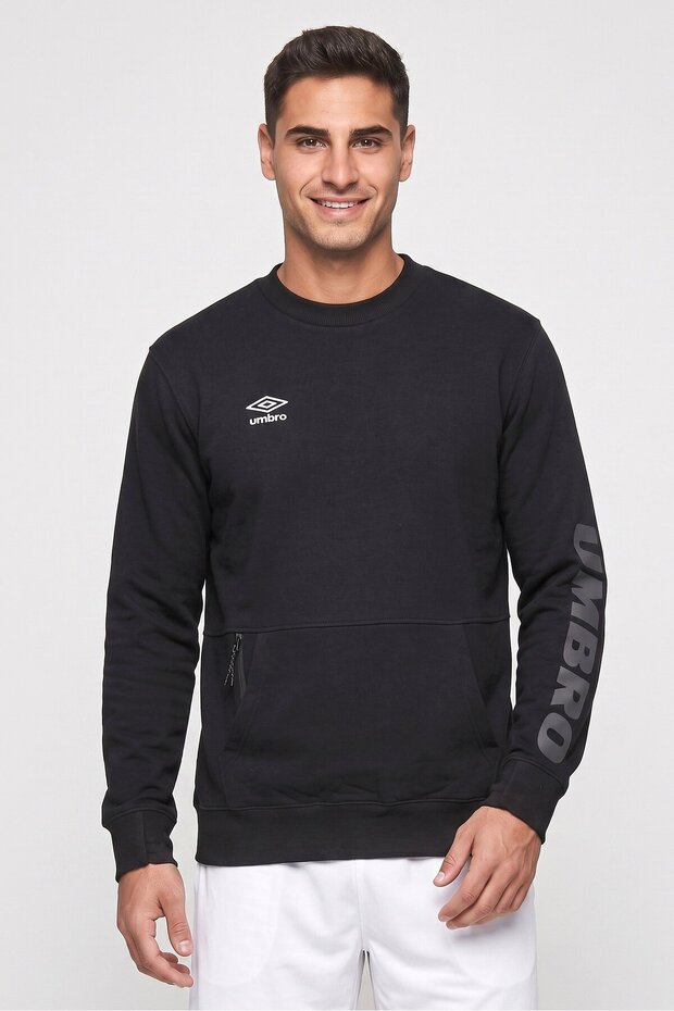 Men Sportswear Fit Embroidered Logo Outdoor Sweatshirt, Black