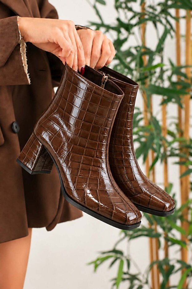 Women's Ankle-Length Square-Toe Thick-Heeled Casual Stylish Boots