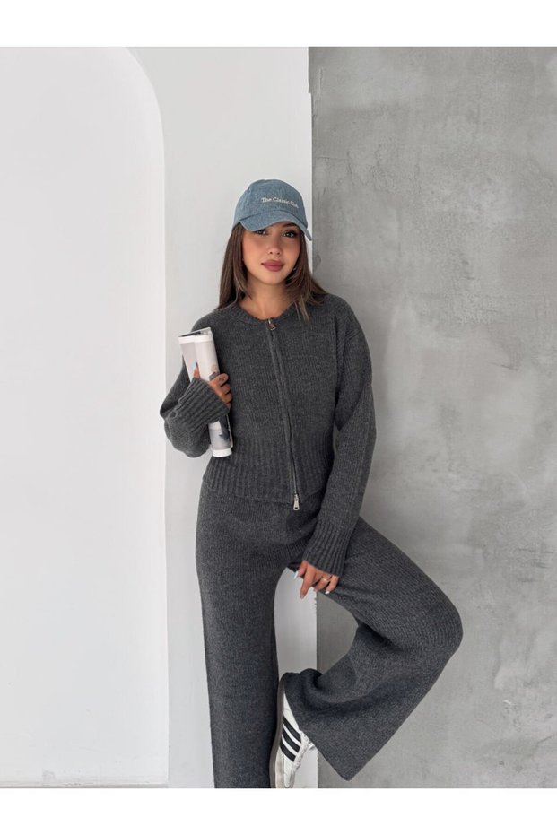 Zippered Crew Neck Ribbed Knitwear Cardigan and Relaxed Fit Wide Leg Pants Bottom Top Set Aw26Au0011