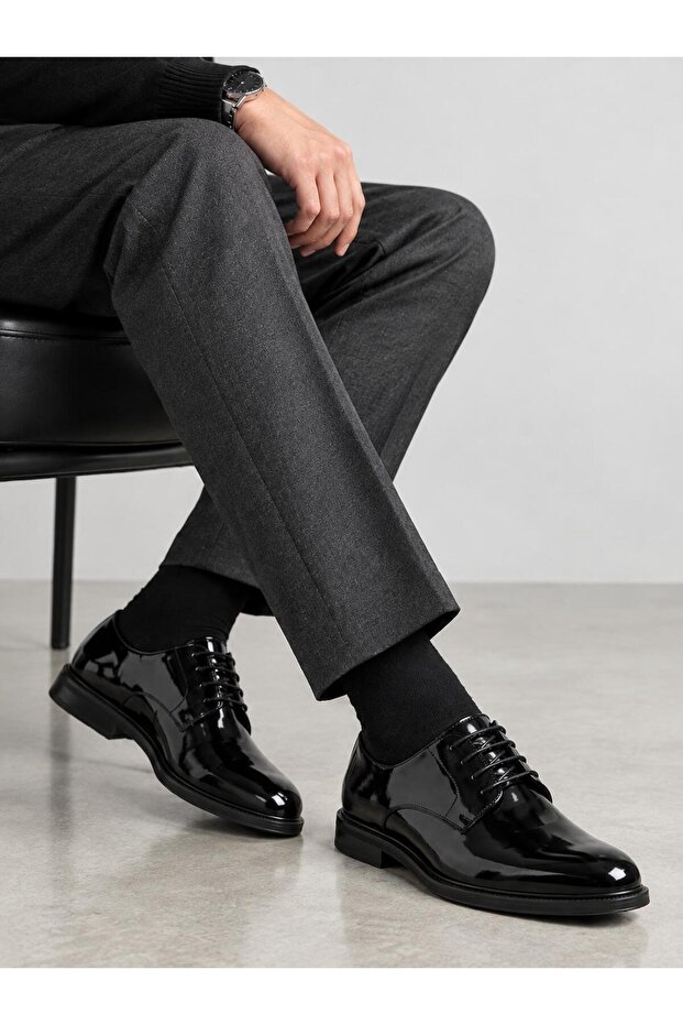 Men's Black Patent Leather Classic Shoes, Lace-Up Groom's Shoes and Special Occasion Shoes
