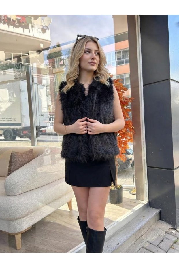 Plush vest