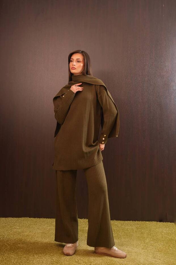 Women's Button Detailed Vertical Ribbed Shawl Hijab Knitwear Set 8583
