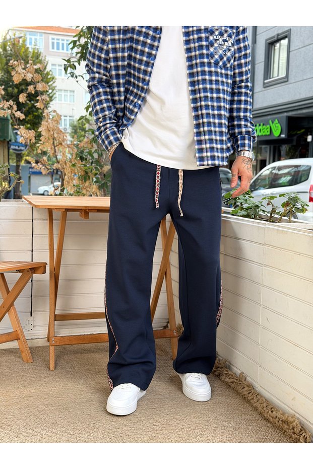 Baggy Fit Tracksuit with Ethnic Stripe Pattern on the Side, Navy Blue 5136