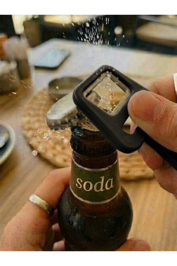 Black Colored Soda Can Opener (2 Pcs)