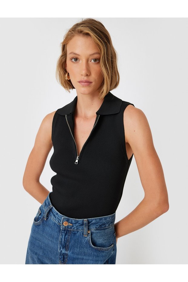 Half Zipper Detailed Polo Collar Sleeveless Knitwear Top