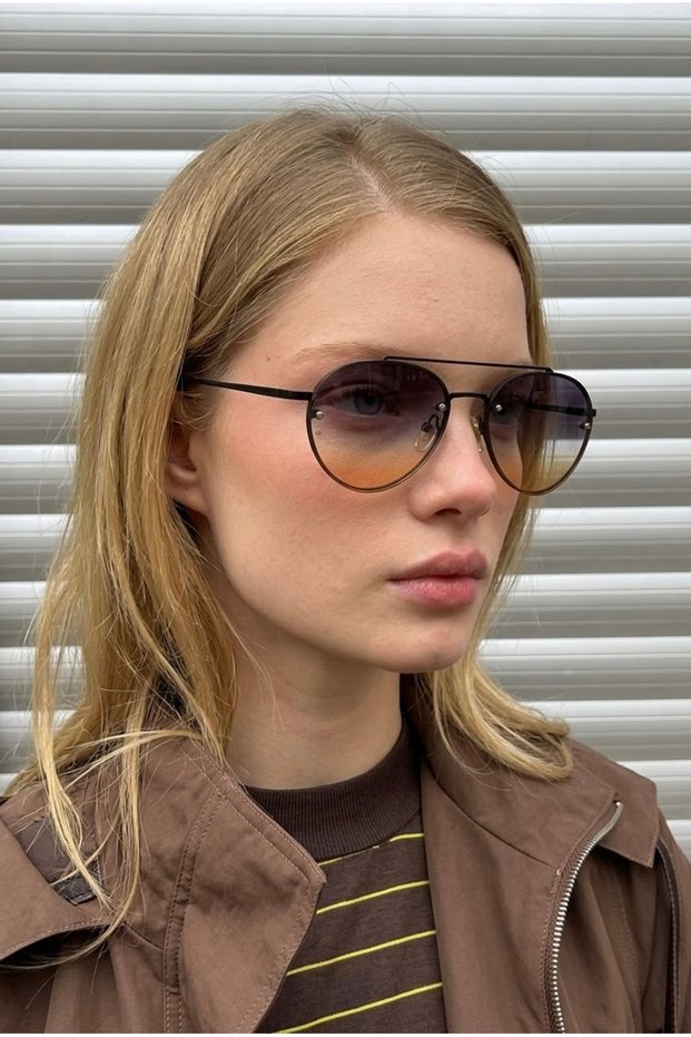 Suveybe Unisex Damla Ultra Light Gradient Black Sunglasses with Uv400 Filter