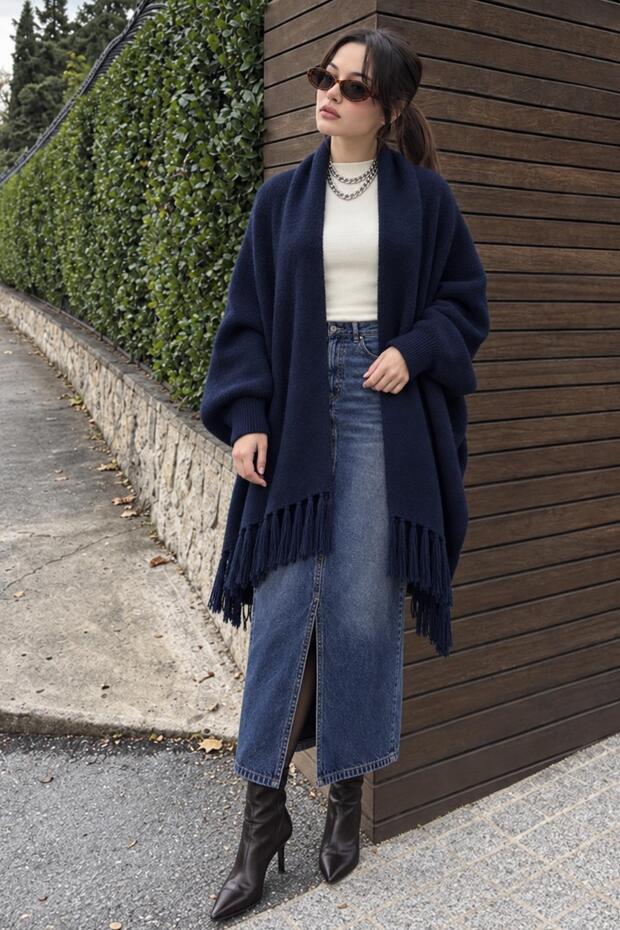 Liva Women's Tasseled Oversize Knitwear Poncho Navy Blue