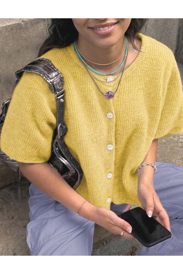 Cardigan, Galben