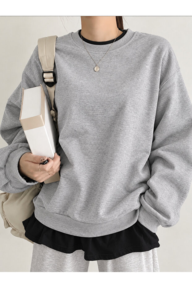 Unisex Gray Crew Neck Plain Oversize Sweatshirt