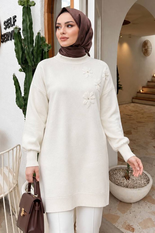 Ecru Hijab Knitwear Tunic with Floral Applique 60112E