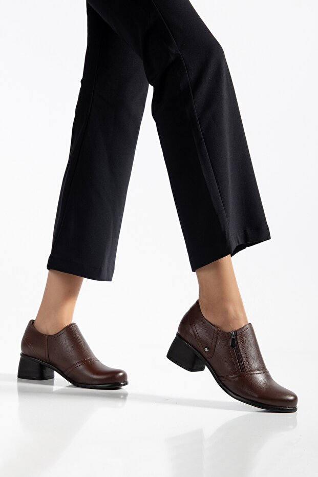 Genuine leather women's low heel classic daily shoes dc2633