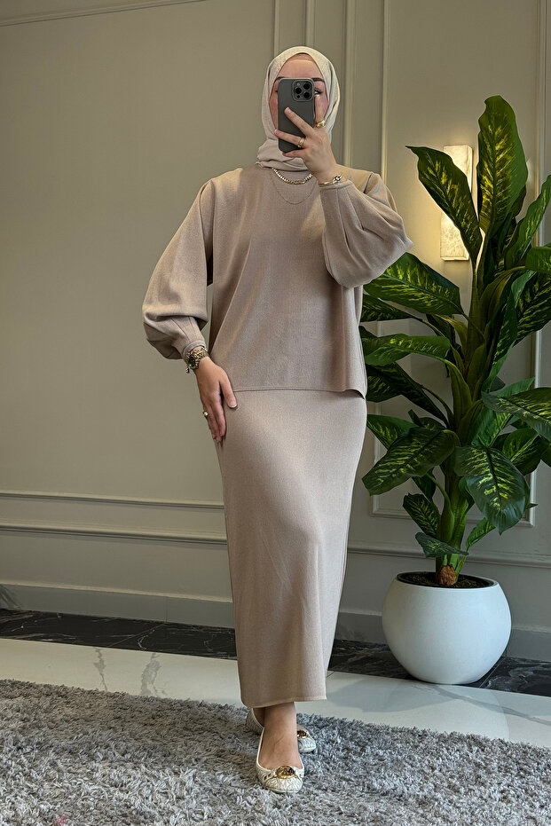 44450 - Stylish Comfortable Casual Knitwear Women's Set with Skirt