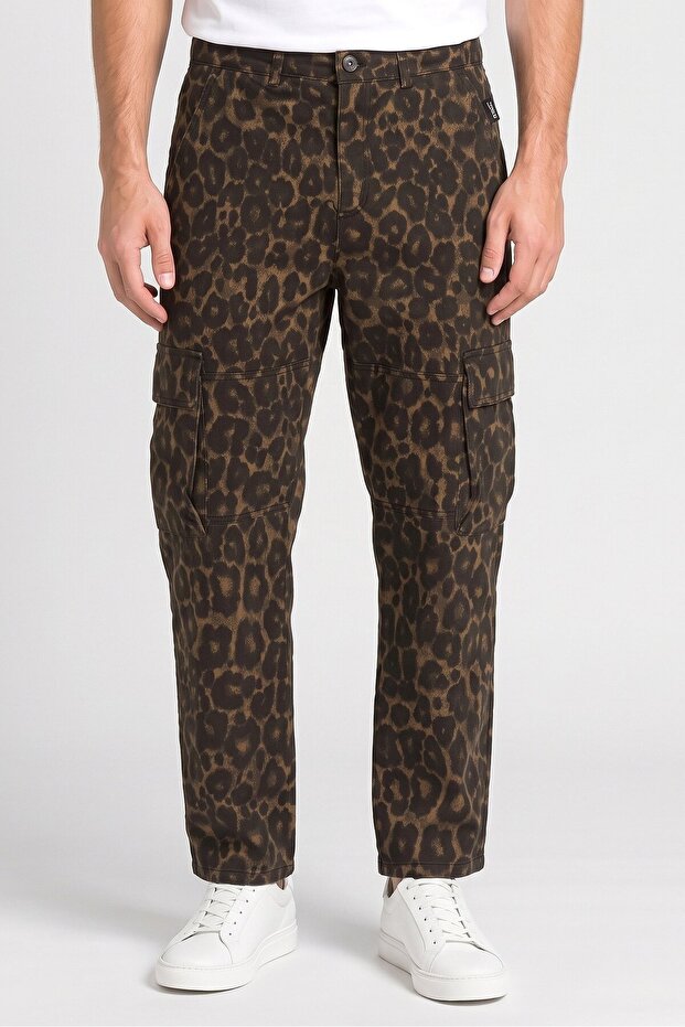 Men Regular Fit Animal Print Non Stretchable Cargo Jeans, Multicolor