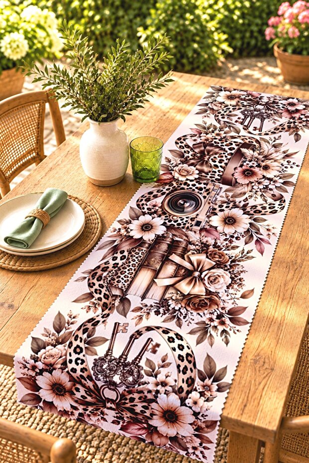 Leopard Objects Patterned Runner / Tablecloth / Placemat