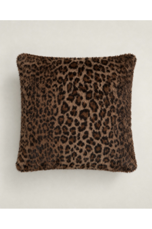 Leopard Fur Throw Pillow Cover (45 X 45 cm)