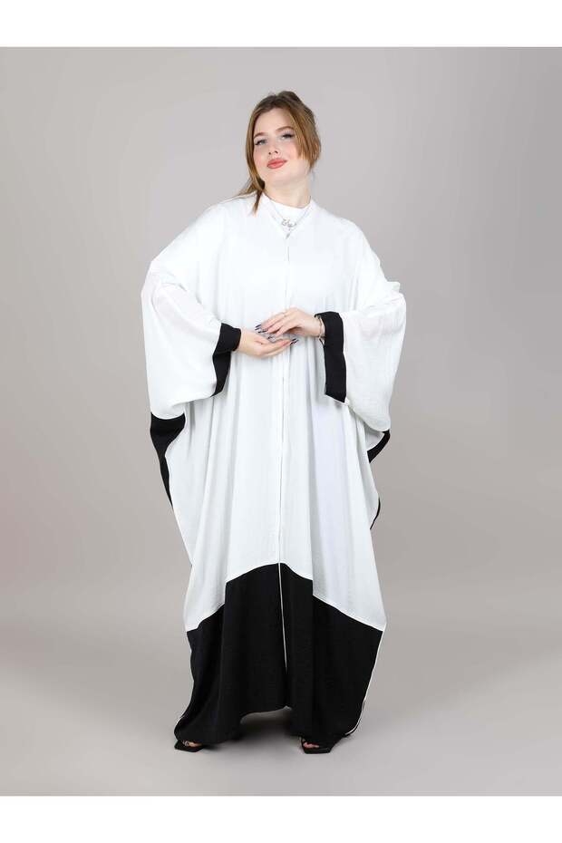 V-Neck White and Black Harir Maqsood Bisht Abaya