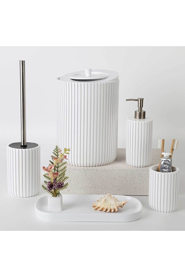 Aura Bathroom Set White