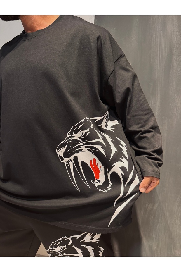 Black Tiger Large Size Long Sleeve and Sweatpants Set, Oversized, Loose Fit