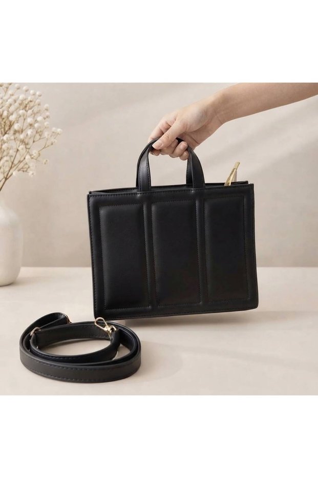 Urban Chic Designed Zippered Shoulder and Hand Bag with Strap