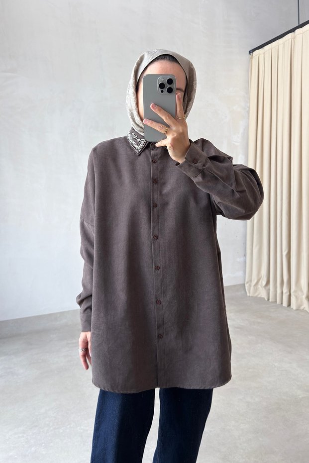 Collar Stone Embellished Oversize Shirt - Brown