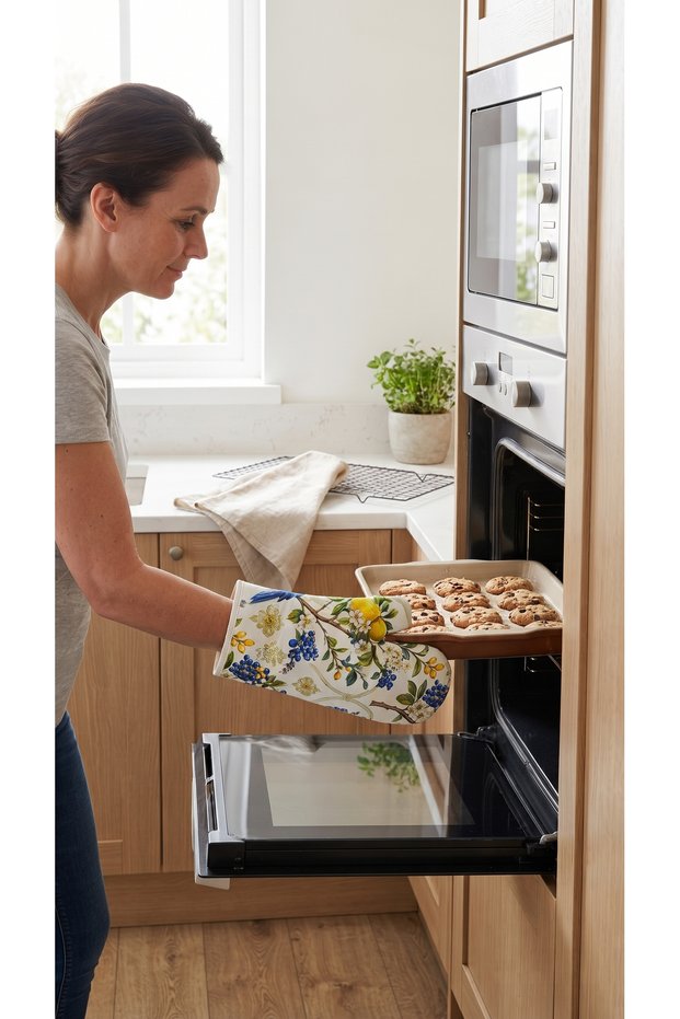 Duck Fabric Oven Mitt 20X33 cm – Blue Bird, Lemon and Grape Patterned, Water Repellent Stain-Resistant Kitchen Glove