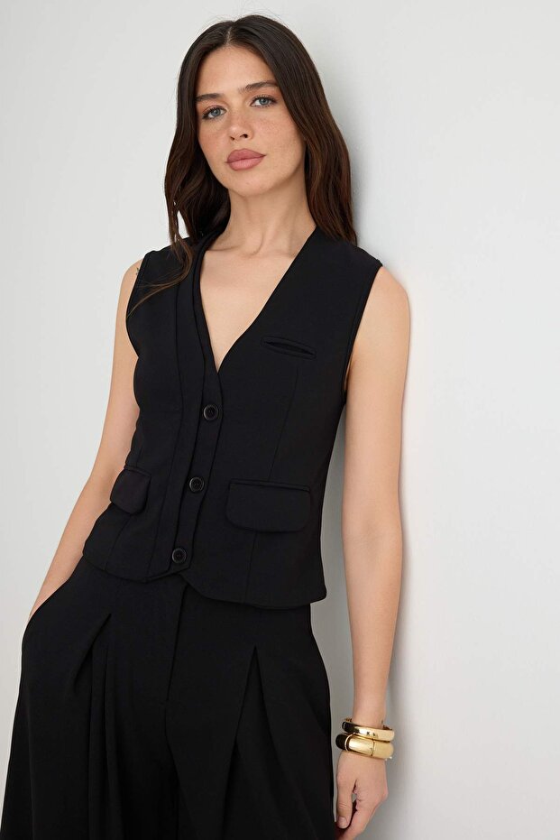 Black Regular Lace Detailed V-Neck Regular Crepe Knitted Vest Twoaw27Ye00026