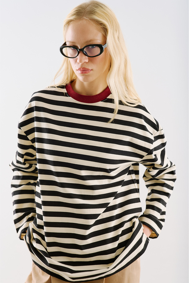 Striped Colorful Collar Long Sleeve T-Shirt Black
