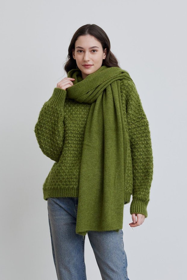 COZY SOFT TEXTURED WRAP GREEN