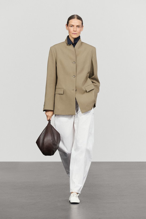 Dik yaka blazer