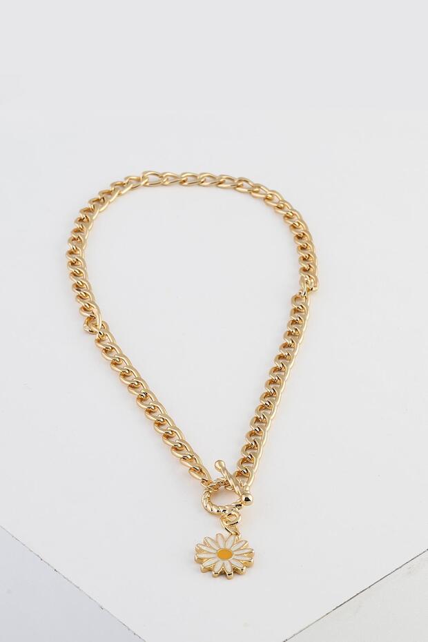 Daisy Pendant Chain Necklace