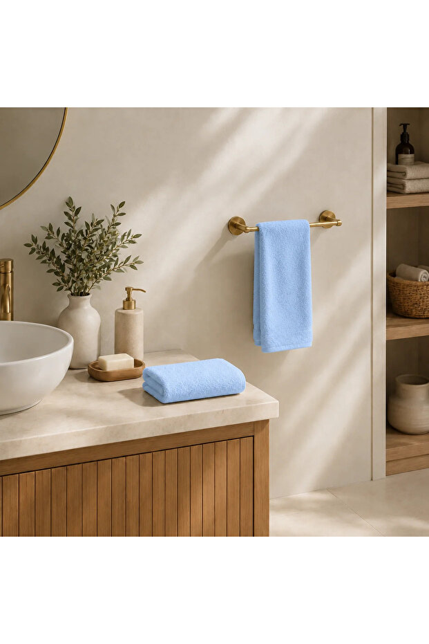 2 Bath Towels & 2 Hand Towels, 4-Piece Towel Set – 600 GSM, Plush, Durable & Highly Absorbent