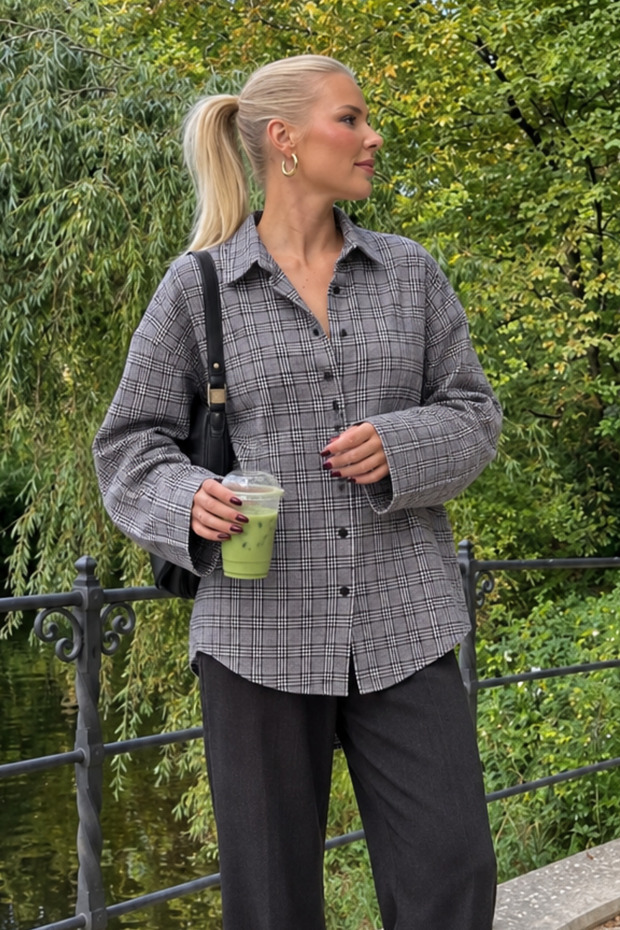Gray Oversize Plaid Patterned Women's Shirt Sh334