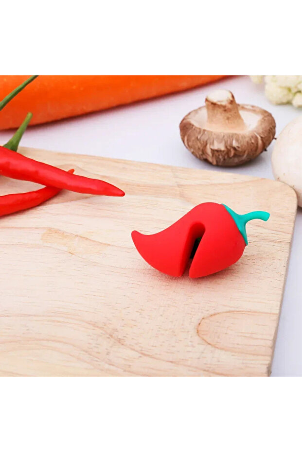 1pcs chili Anti-Overflow Silicone Lid Lifter Cute Carrot/Pepper/Chicken Leg Shape Reusable Soup Boil