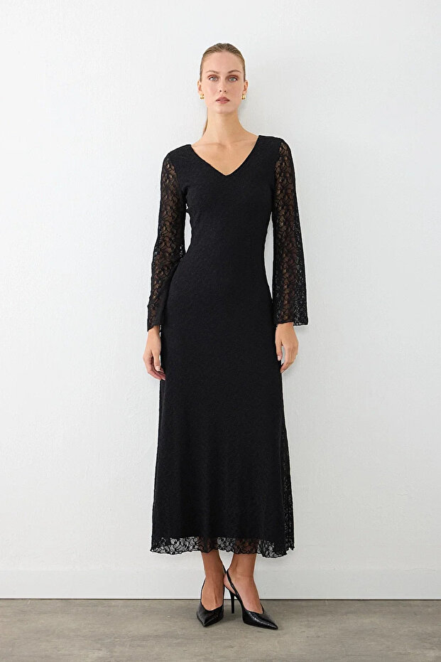 V-Neck Lace Long Evening Dress - Black