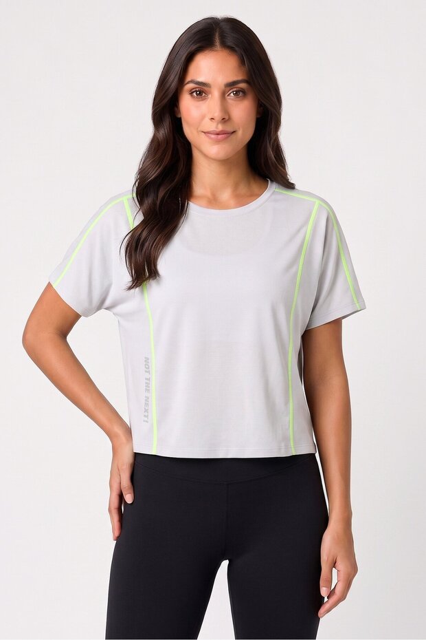 Women Relaxed Fit Short Sleeve Running T-Shirt, Grey