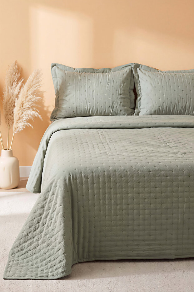 Serra Niva Sage Double Bedspread Set – 3 Pieces