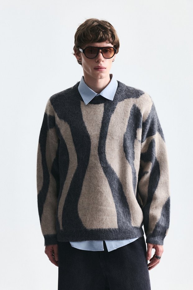 Relax Fit Color Block Sweater